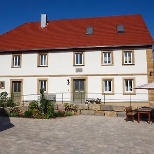 ferienwohnungen-gruner-baum.com-bavaria.com/
